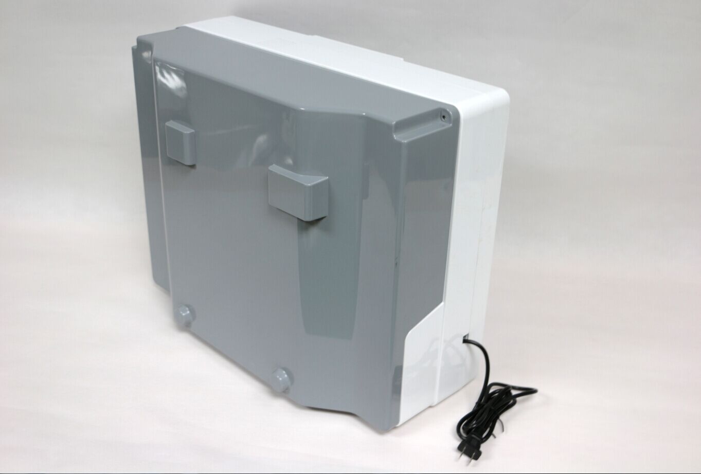 柏佳凈水器新品發(fā)布:最新RO壁掛一體機